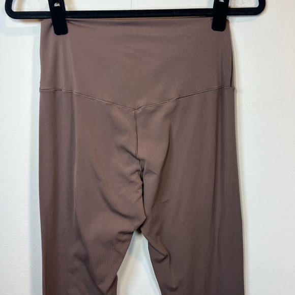 Offline by Aerie Women's Real-Me High Rise 7/8 Leggings Brown Buttery Soft Large - Picture 7 of 9